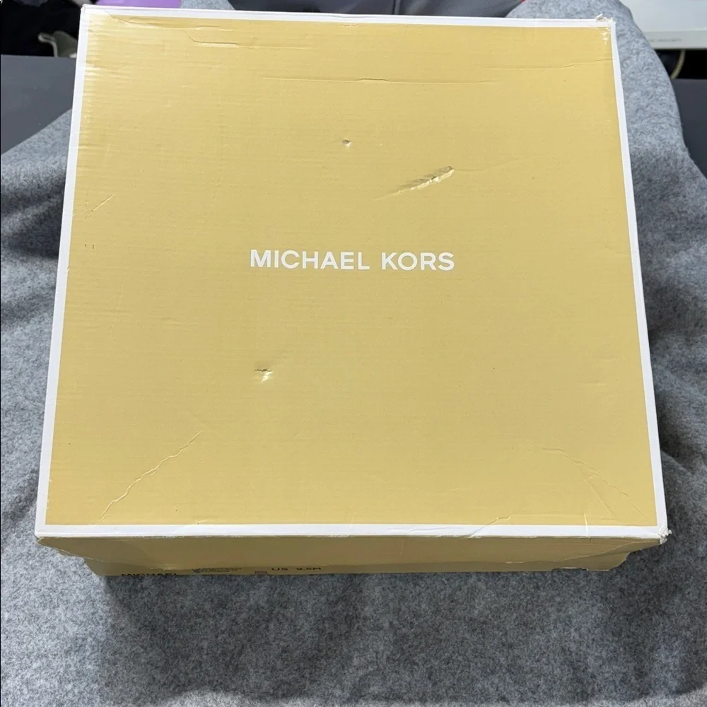 MICHAEL MICHAEL KORS Rue stiletto Logo and Leather boot 9.5